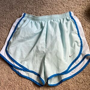 Nike shorts size small